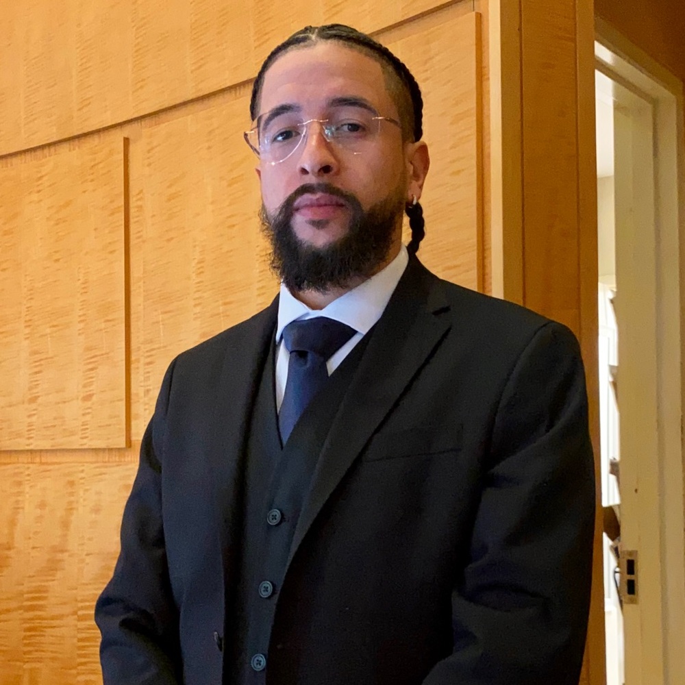 Meet your Posher, Andres